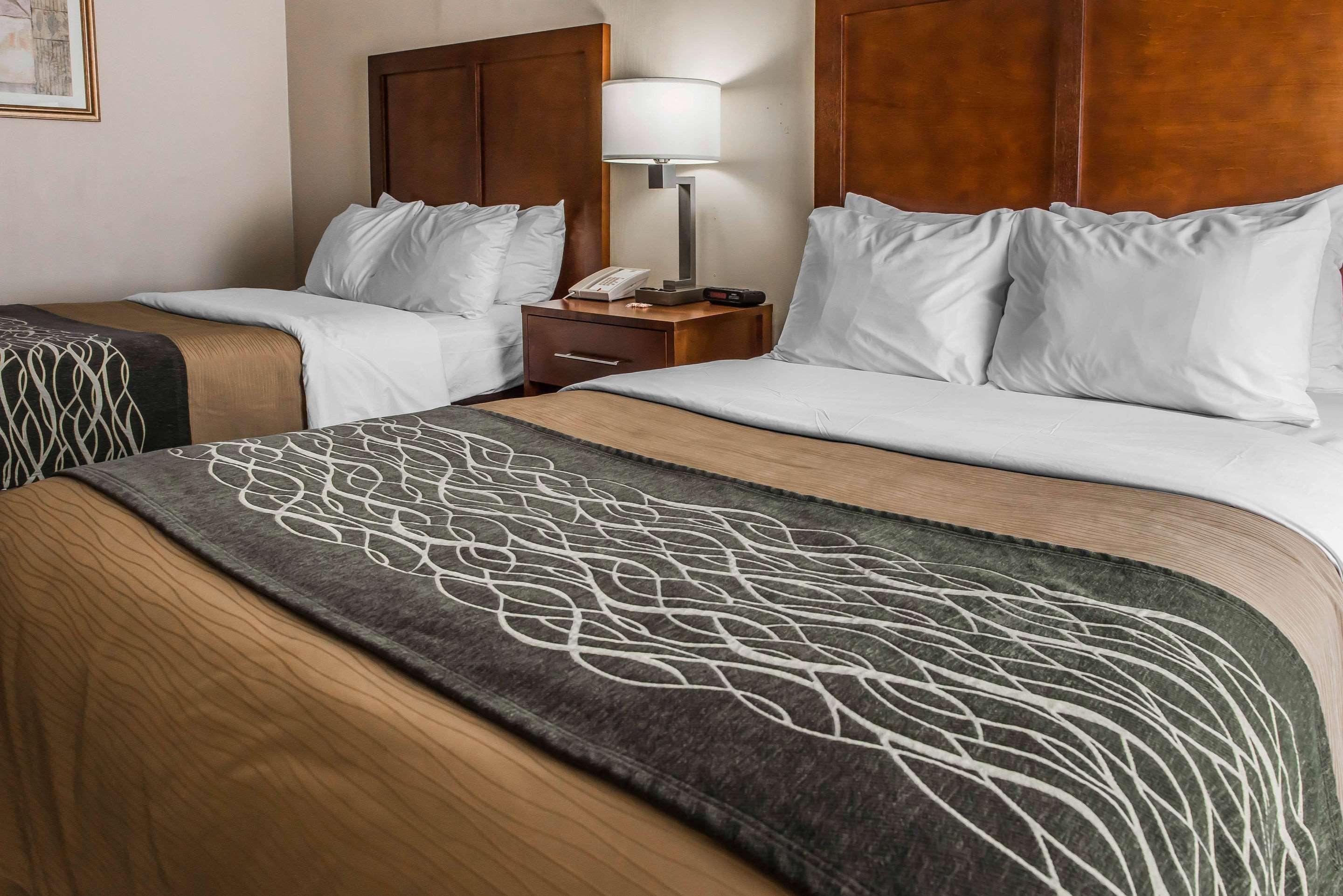 Waynesburg Quality Inn מראה חיצוני תמונה