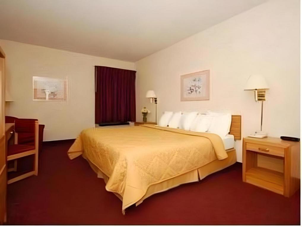 Waynesburg Quality Inn מראה חיצוני תמונה